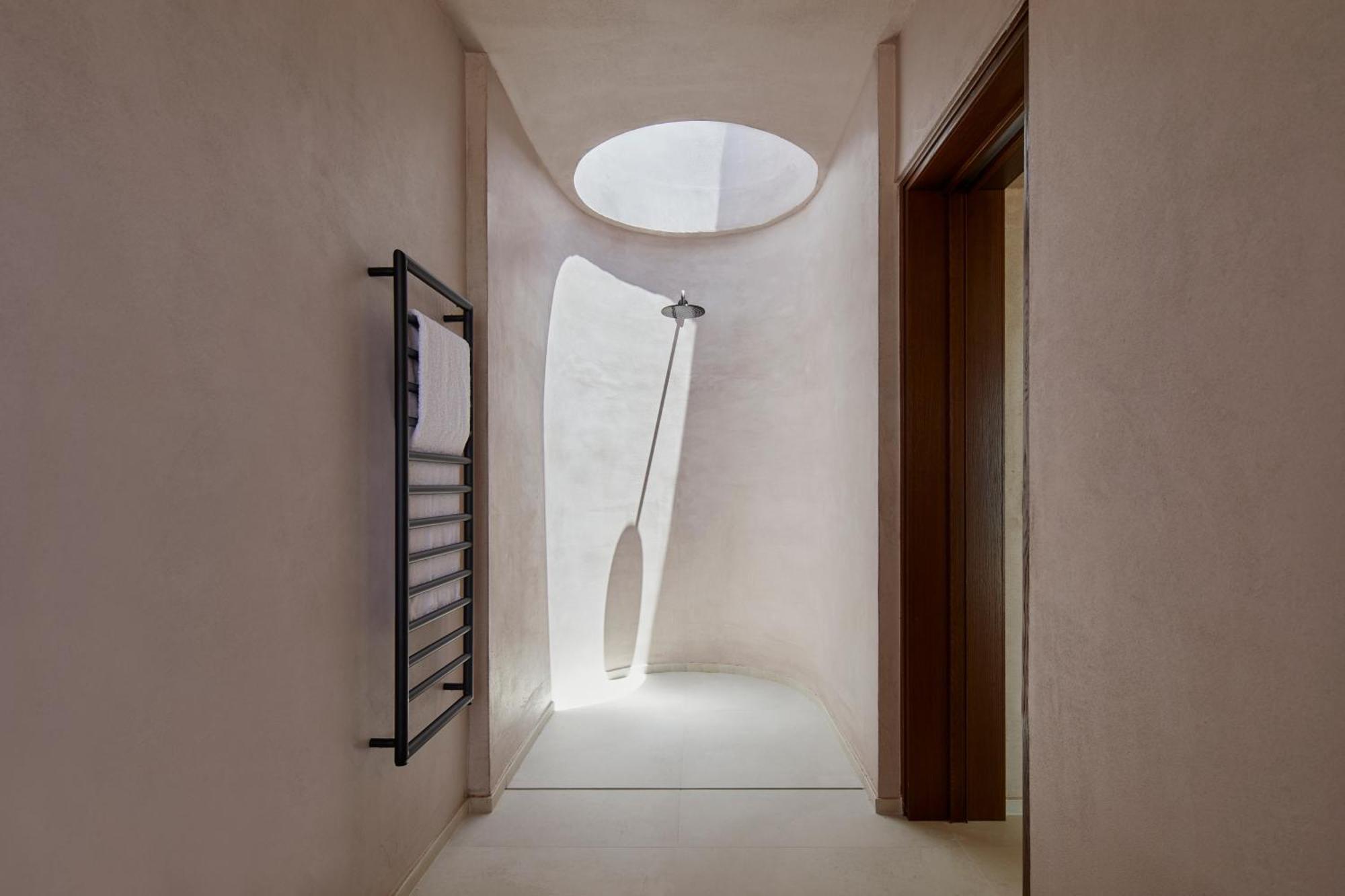 Santorini Sky, The Retreat Pýrgos Exterior foto